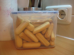 Knees capped airtightly